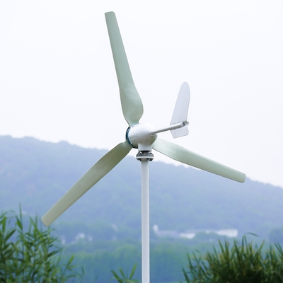 Turbinas eólicas Sistemas avançados de energia híbrida eólica e solar para geração de energia doméstica