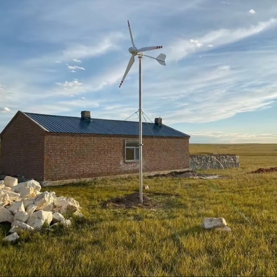 Sistema híbrido de geração de energia eólica de 3 kW / 5 kW / 10 kW com lâminas de fibra de vidro reforçada